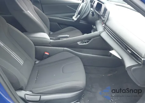 2025 Hyundai Elantra Sel Sport from USA, damaged, VIN KMHLM4DG8SU917369